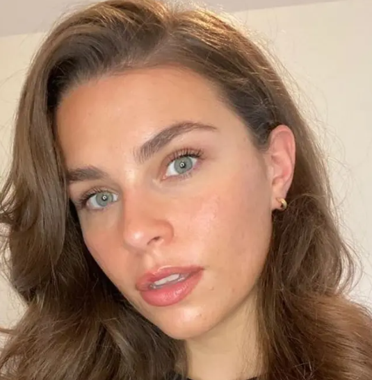 María